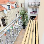 Aryjina Kuca, Duplex With Terrace Offering Sea And Mountain Views Apartman *