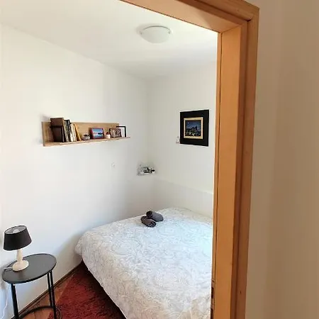 Aryjina Kuca, Duplex With Terrace Offering Sea And Mountain Views Apartman *